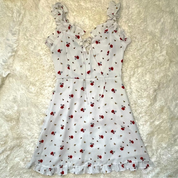 Dresses & Skirts - White & Red Floral Mini Dress